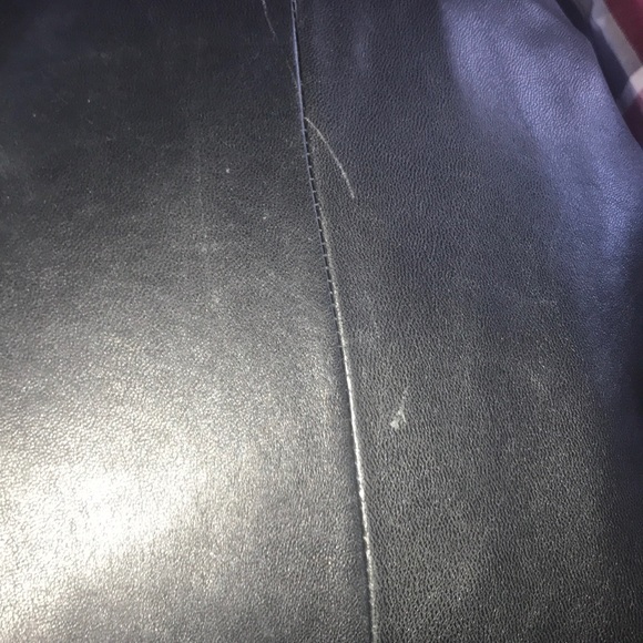 Danier Genuine Leather Black Jacket/Trench Coat - Picture 10 of 10